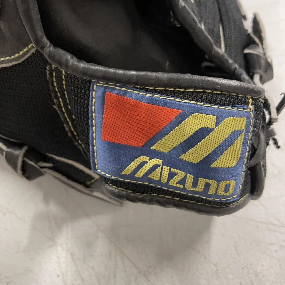 Vintage Mizuno Baseball Glove Mens 12 Black Leather Nylon Black Magic MB7000